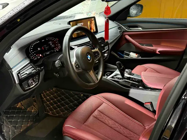 BMW 5 Series — Фото автомобиля 7
