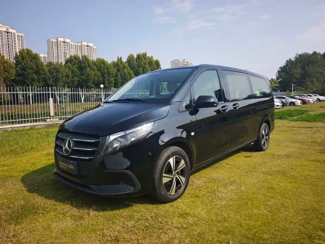 Фотография автомобиля — Mercedes-Benz Vito