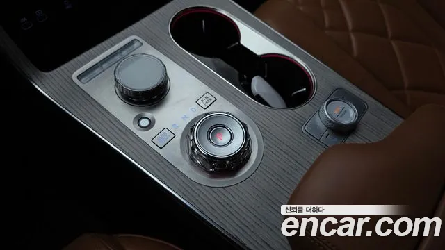 Genesis GV80 — Фото автомобиля 12