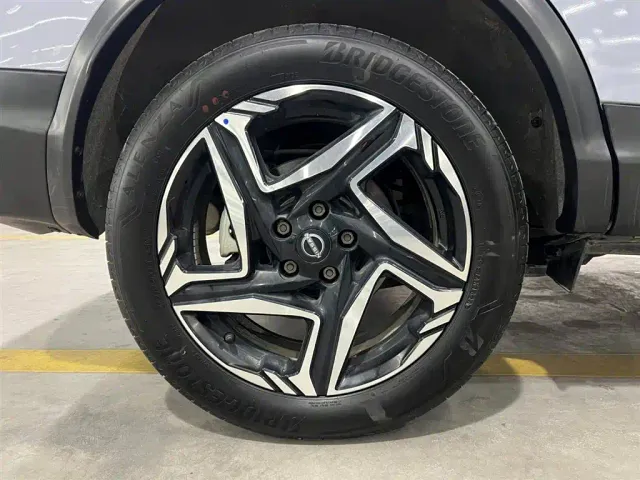 Nissan Qashqai — Фото автомобиля 18