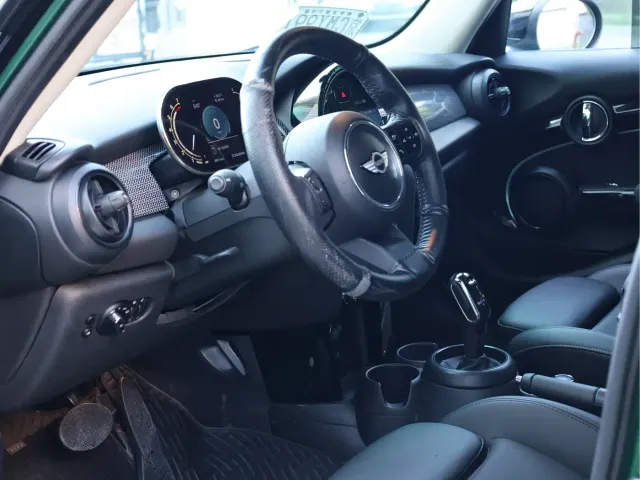 MINI Hatch — Фото автомобиля 7