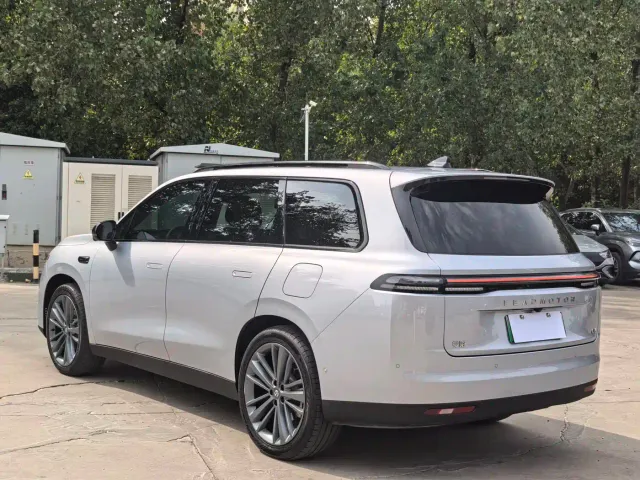 Leapmotor Leapmotor C16 2024 Extended Range 200 Premium Edition — Фото автомобиля 17