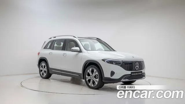 Фотография автомобиля — Mercedes-Benz EQB X243