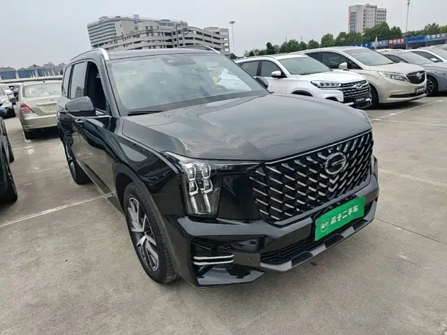 GAC Trumpchi GS8 — Фото автомобиля 3