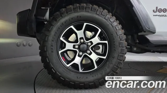 Jeep Wrangler — Фото автомобиля 5