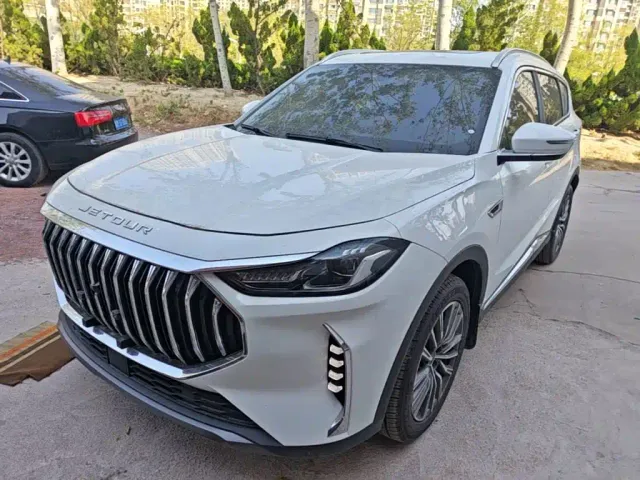 Фотография автомобиля — Jetour X70 Plus