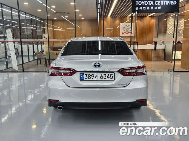 Toyota Camry XV70 — Фото автомобиля 4
