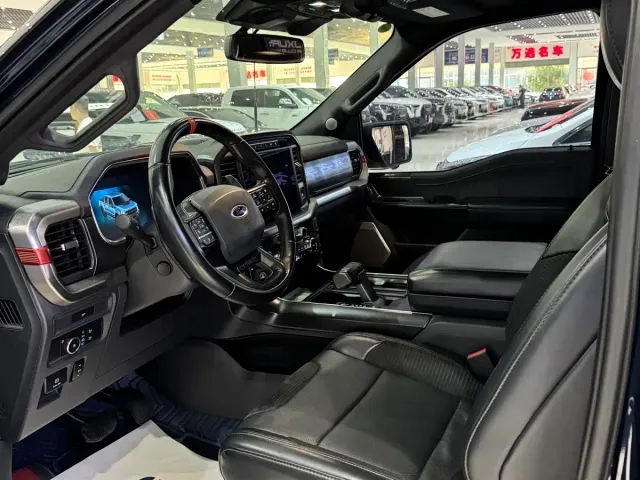 Ford F-150 Raptor — Фото автомобиля 4