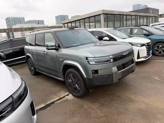 BYD FangChengBao Titanium 7 — Фото автомобиля 2