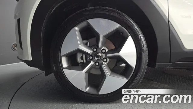 KGM Torres Torres EVX — Фото автомобиля 5