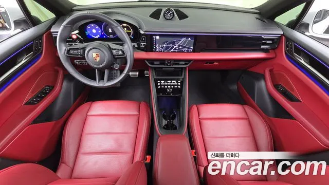 Porsche Macan — Фото автомобиля 6
