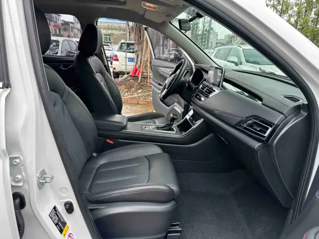 Changan CS75 — Фото автомобиля 7