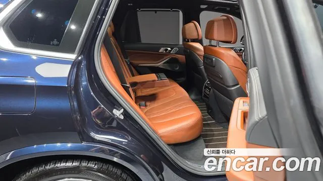 BMW X5 — Фото автомобиля 8