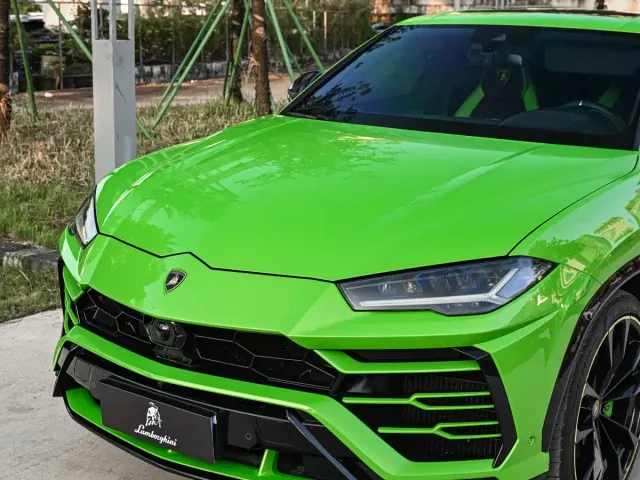 Lamborghini Urus — Фото автомобиля 6