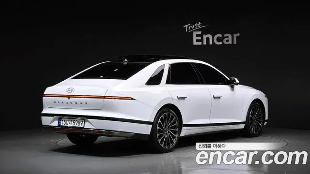 Hyundai Grandeur GN7 — Фото автомобиля 2