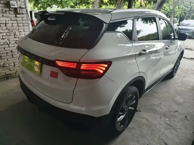 Geely Binyue 2024 1.5T DCT Soaring Dragon Edition — Фото автомобиля 4