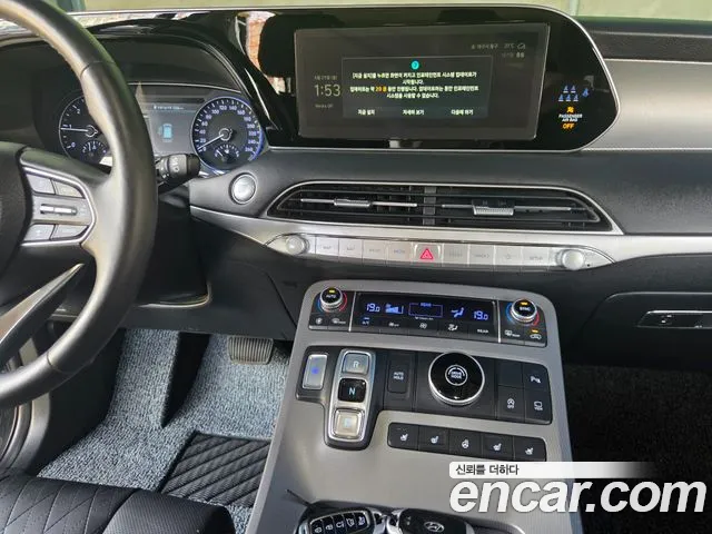 Hyundai Palisade Palisade Дизель 2.2 2WD — Фото автомобиля 11