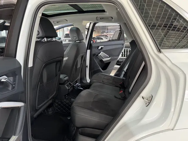 Audi Q3 — Фото автомобиля 8