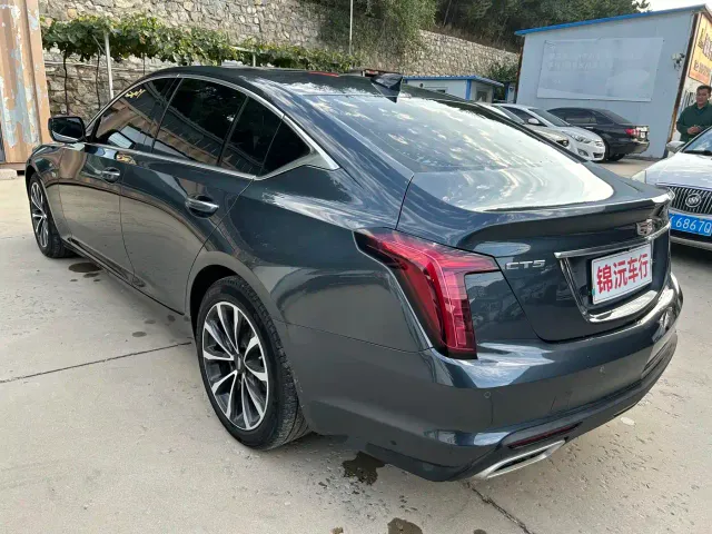 Cadillac CT5 — Фото автомобиля 9