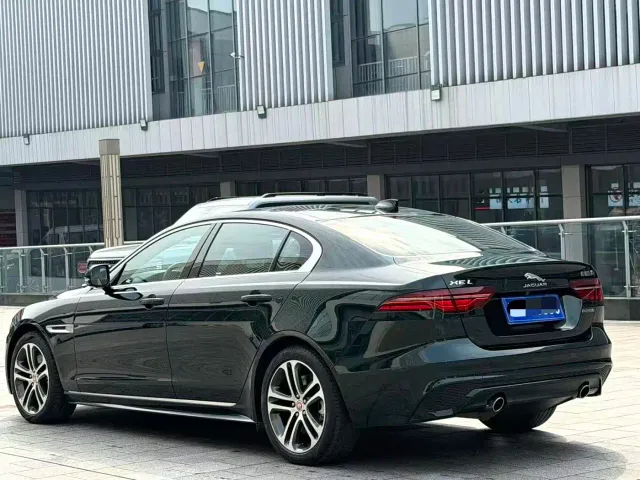 Jaguar XEL — Фото автомобиля 8