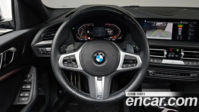BMW 1 Series F40 — Фото автомобиля 19