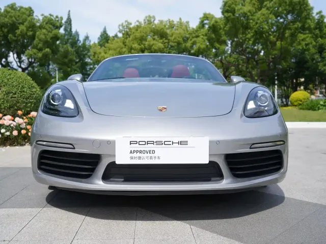 Porsche 718 — Фото автомобиля 2