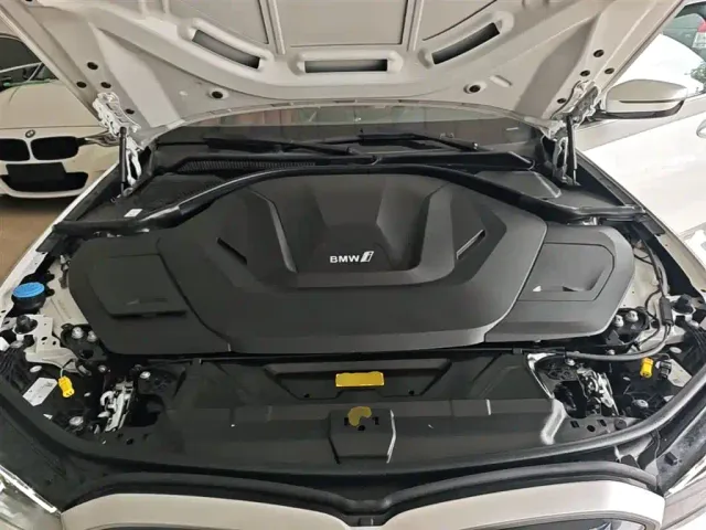 BMW i3 — Фото автомобиля 19