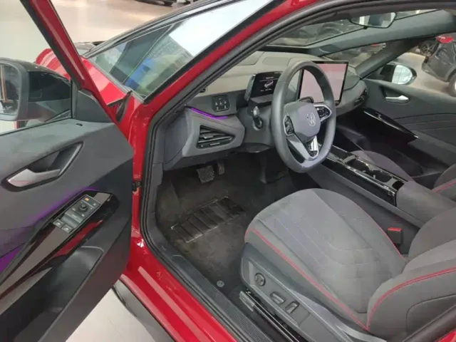 Volkswagen ID.3 — Фото автомобиля 15