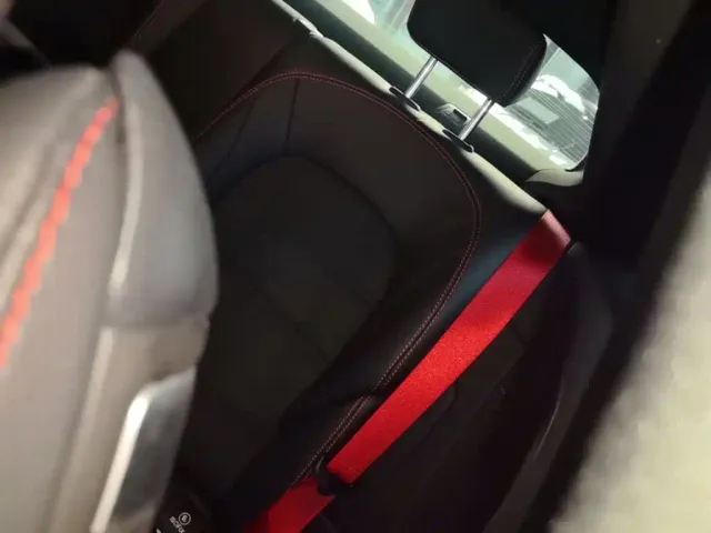 Mercedes-Benz C-Class — Фото автомобиля 21