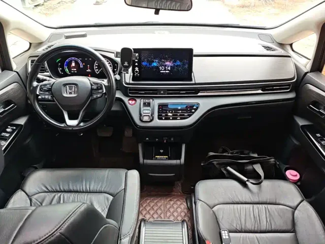 Honda Elysion — Фото автомобиля 9