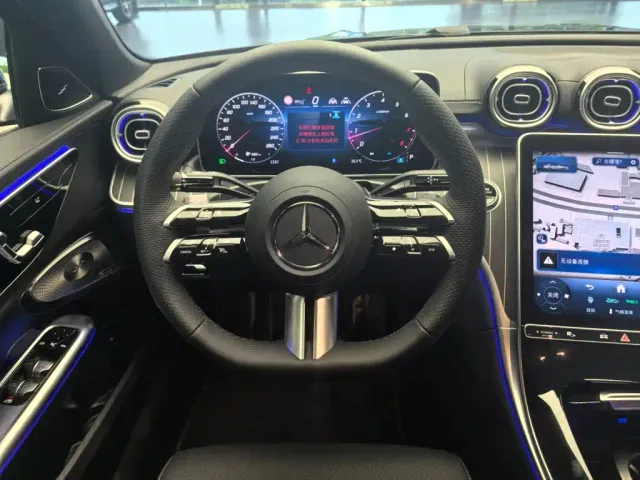 Mercedes-Benz C-Class — Фото автомобиля 12