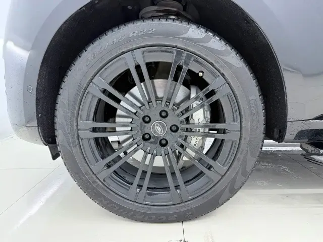 Land Rover Range Rover — Фото автомобиля 18