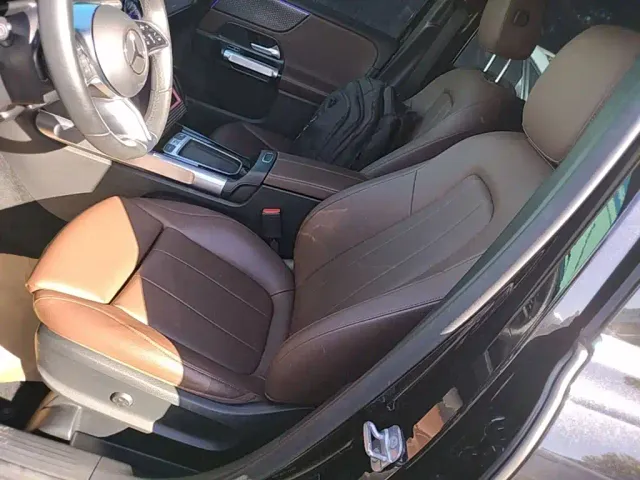 Mercedes-Benz GLB-Class — Фото автомобиля 14