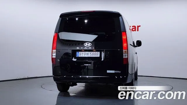 Hyundai Staria — Фото автомобиля 4