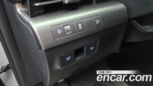 Hyundai Kona Kona (SX2) Бензин 1.6 Turbo 4WD — Фото автомобиля 16