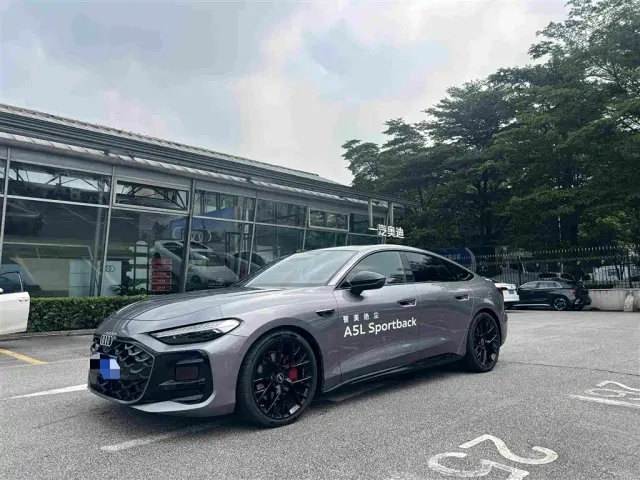 Фотография автомобиля — Audi A5L Sportback
