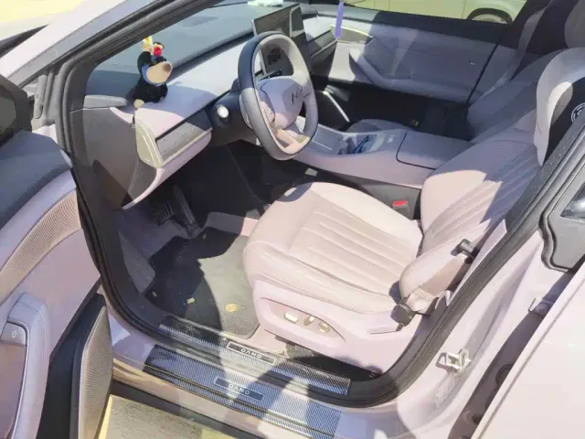 Ledao Ledao L60 2024 60kWh Rear-Wheel Drive — Фото автомобиля 8