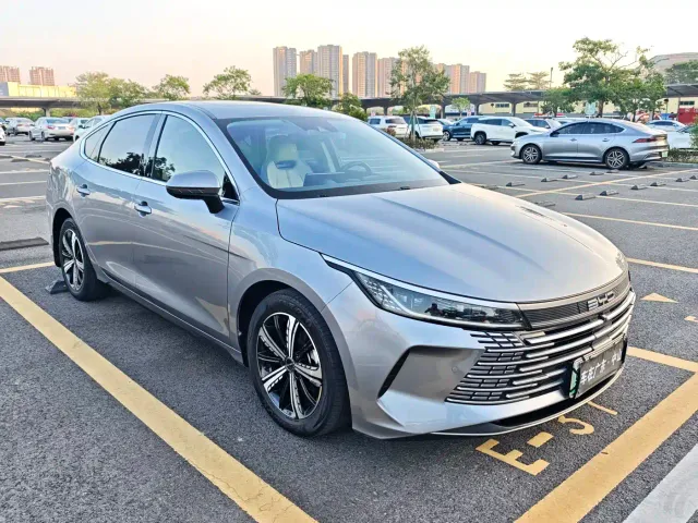 BYD Destroyer 05 — Фото автомобиля 3