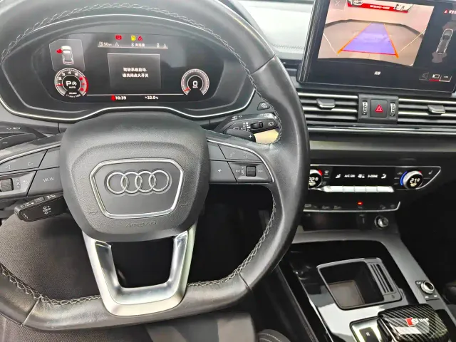 Audi Q5L — Фото автомобиля 11