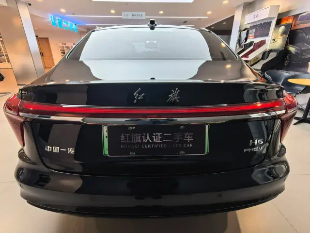 Hongqi H5 PHEV — Фото автомобиля 4