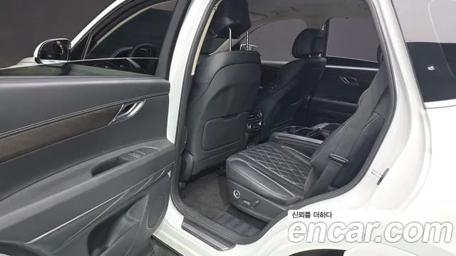 Genesis GV80 — Фото автомобиля 17