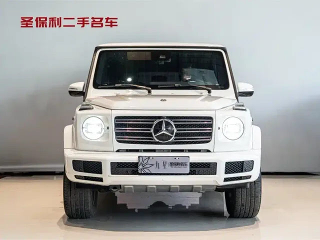 Mercedes-Benz G-Class — Фото автомобиля 2