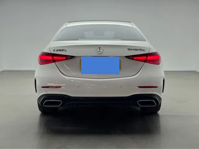 Mercedes-Benz C-Class — Фото автомобиля 4