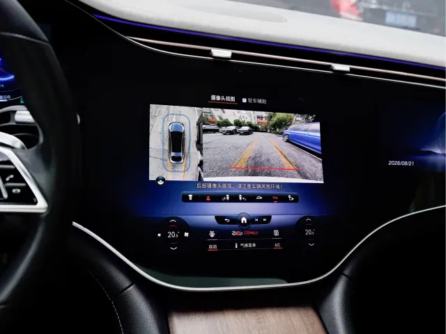 Mercedes-Benz EQS — Фото автомобиля 14