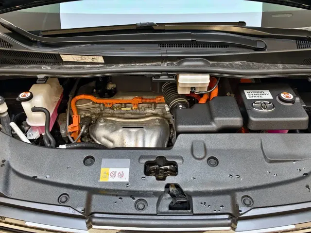 Toyota Vellfire — Фото автомобиля 20