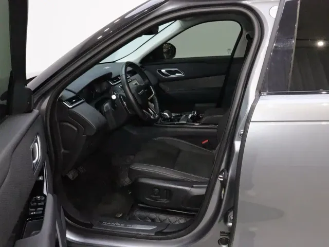 Land Rover Range Rover Velar — Фото автомобиля 11