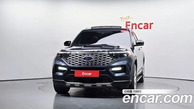 Ford Explorer Generation 6 — Фото автомобиля 2