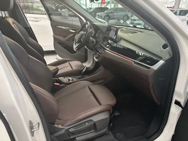 BMW X1 — Фото автомобиля 8