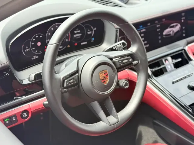 Porsche Panamera — Фото автомобиля 14