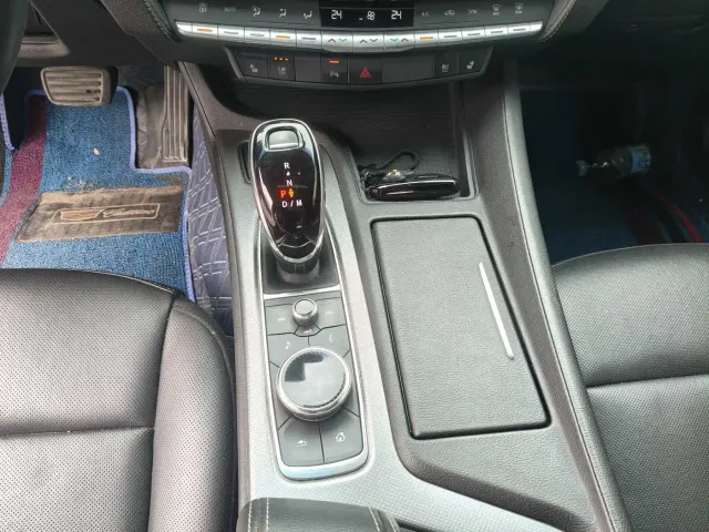 Cadillac CT5 — Фото автомобиля 16